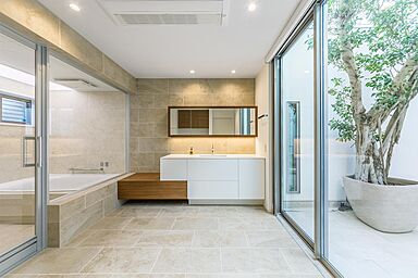 【高級住宅専門】アーネストアーキテクツ株式会社の施工事例「プライバシーを守る開放的な家」の画像6