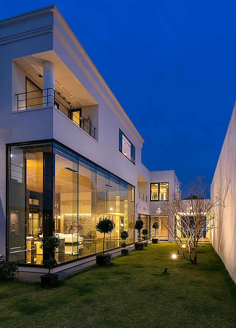 【高級住宅専門】アーネストアーキテクツ株式会社の公式画像_外観7