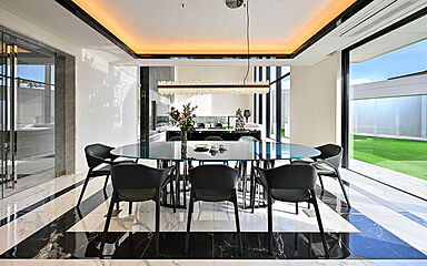 【高級住宅専門】アーネストアーキテクツ株式会社の施工事例「包容力を魅せる」の画像5