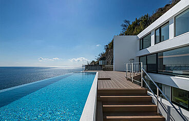 【高級住宅専門】アーネストアーキテクツ株式会社の施工事例「海と対峙するセカンドハウス」の画像