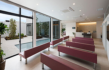 【高級住宅専門】アーネストアーキテクツ株式会社の施工事例「中庭に癒されるクリニック」の画像3