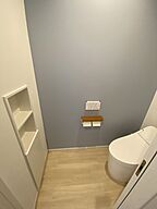 木の家スタイルのトイレ 近藤建設株式会社の事例画像