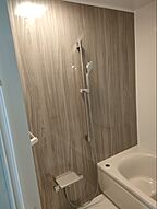 シンプルモダンスタイルの浴室 豊栄建設株式会社の事例画像