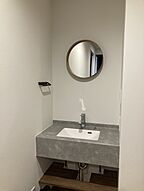 木の家スタイルの洗面所 オオトリ建設株式会社 鈴鹿スタジオの事例画像