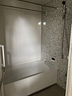 木の家スタイルの浴室 オオトリ建設株式会社 本社の事例画像