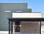 シンプルモダンスタイルの外観 ワイケイホーム株式会社の事例画像