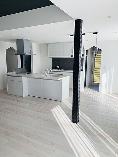 シンプルモダンスタイルのリビング 株式会社アイ工務店 静岡支店の事例画像