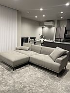 シンプルモダンスタイルのリビング 株式会社アイ工務店 秋田支店の事例画像