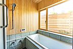 木の家スタイルの浴室 株式会社天然住宅の事例画像