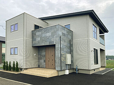 一条工務店 名寄展示場のメイン画像