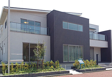 一条工務店 岡崎東展示場のメイン画像