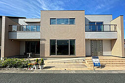 一条工務店 半田展示場のメイン画像