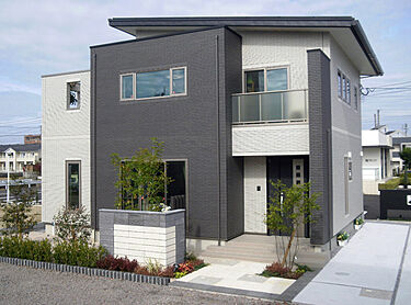 一条工務店 中津展示場のメイン画像