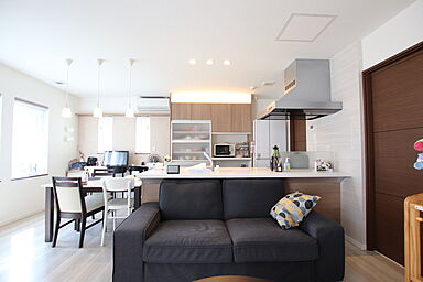 株式会社土屋ホーム 東日本営業本部のカタログ「【特別な購買体験。世界で一つ、あなただけの家】カーディナルハウス」の画像3