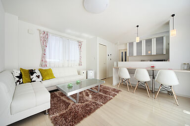 重松建設株式会社のカタログ「今の家賃で建てる新築一戸建て ~COZY~」の画像3