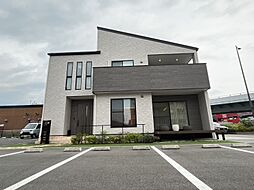 株式会社秀光ビルド 松山店のカタログ「「自由設計」落ち着いた空間」の画像