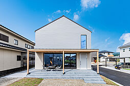 株式会社e-houseのカタログ「【e-houseのお洒落ないえ】カフェのような空間を楽しめるおうち」の画像