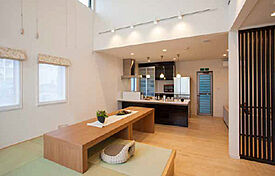 株式会社秀光ビルド 高崎店のカタログ「【1,000万円台からの注文住宅】秀光ビルド商品ラインナップ」の画像4