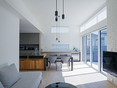 ディー・アンド・エイチ株式会社のカタログ「MODEL HOUSE|暮らしのイメージがわくモデルハウスを3棟公開中」の画像4