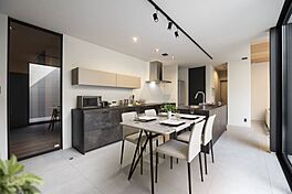 鬼丸ホーム株式会社 福岡支店のカタログ「【建てる前も建てた後も安心して暮らせる】鬼丸ホームの家づくり」の画像4