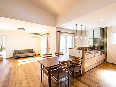 イデキョウホーム株式会社のカタログ「イデキョウホーム総合カタログ「富士の恵みで建てる家」」の画像