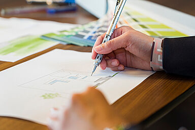 一生健命の家づくり研究会のカタログ「美しく、機能的に。私にちょうどいいガレージ。」の画像5