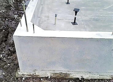 臼幸産業株式会社のカタログ「オリジナルの『一発トレー工法(ベタ基礎工法)』」のメイン画像