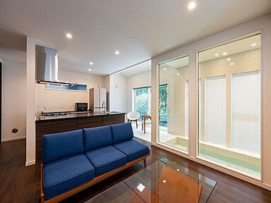 アオイ建設株式会社のカタログ「やりたいことを全部叶える自由設計」の画像2