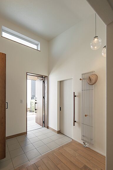 ミツヤジーホーム株式会社のカタログ「≪全館暖房≫標準装備の家」の画像1