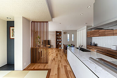 トヨタホームのカタログ「IMPRESS vol.35(デザイン性×全館空調)」の画像2