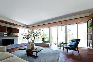 ダイワハウス エコノハ展示場のカタログ「【ダイワハウス】 xevoΣ<ジーヴォシグマ> ~天井高2m72cmの高さというゆとり空間~」の画像2