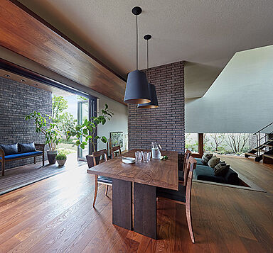 ダイワハウス エコノハ展示場のカタログ「【ダイワハウス】 xevoΣ<ジーヴォシグマ> ~天井高2m72cmの高さというゆとり空間~」の画像4