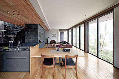 ダイワハウス 平沼xevoΣ展示場のカタログ「【大和ハウス】 xevoΣ<ジーヴォシグマ> ~天井高2m72cmの高さというゆとり空間~」の画像5