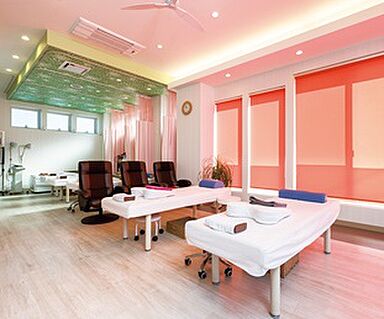 大和ハウス 西宮展示場のカタログ「【大和ハウス】 店舗と住まいの実例集 ~建築実例紹介。美容室からペットサロンまで~」の画像8