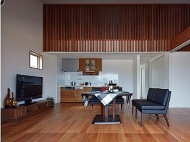 ロイヤルハウス 沖縄南店(株式会社秀建工業)のカタログ「木の良さを最大限に高めた平屋 グランドワン」の画像5