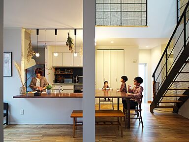マキノのメタセコイア並木道にある会社 青谷建築工房のカタログ「【20代で建てる家】」の画像