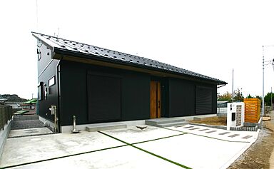 日動建設株式会社のカタログ「船橋市 カッコイイ平屋(nichidoのいえ)」の画像