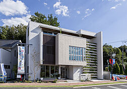 積水ハウスの住宅展示場「ビエナ浦和展示場(二世帯/賃貸併用/重量鉄骨)」のメイン画像