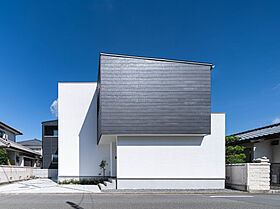 KOYO ARCHITECTS松山平井NEOモデルハウスの画像1