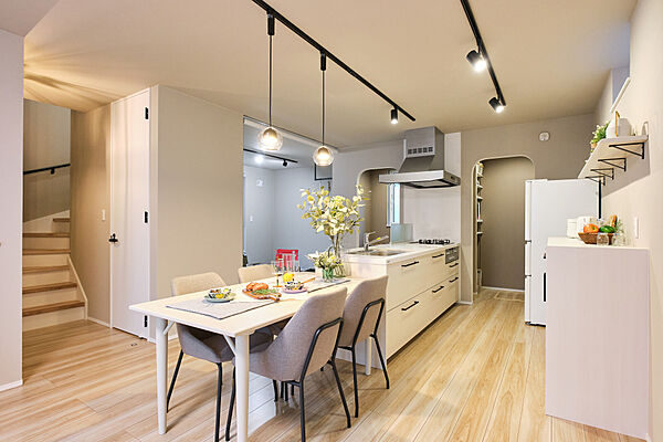 株式会社 エストホームRefill(リフィル)西野モデルの画像3