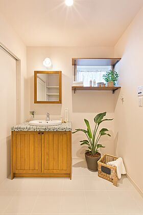 ユニバーサルホーム 八日市店ユニバーサルホーム長浜店 モデルハウスの画像3