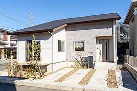 遠州鉄道 遠鉄ホーム磐田市見付|生活が1階で完結する「平屋のような住み心地」のモデルハウスの画像1