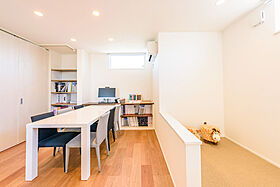 株式会社アッシュホーム「断熱等級7、太陽光10.56kw標準搭載~35年で約700万円経済効果!」一宮モデルハウスの画像2