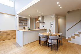 株式会社さくら 富山店魚津市本江モデル|吹き抜けリビング×ヌックの画像1