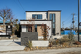 株式会社 カクニシビルダーまちかどモデルハウス駒生町展示場の画像1