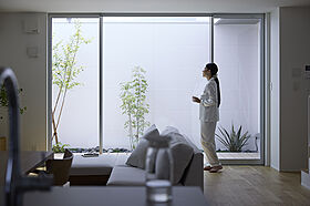 高橋開発株式会社シュッとした家 with ロジアの画像3