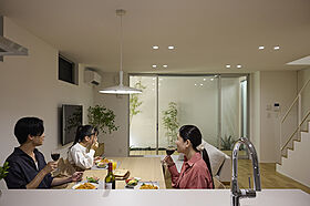 高橋開発株式会社シュッとした家 with ロジアの画像5