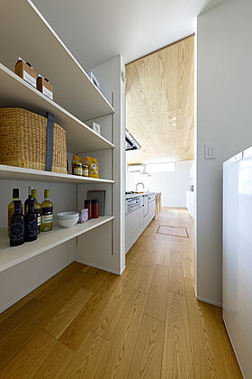 高橋開発株式会社シュッとした家 with ビッグキッチンの画像8