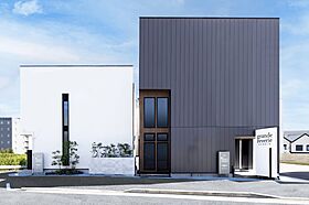 株式会社グランレブリー西京極展示場A/B棟の画像2