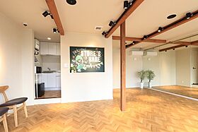 ワールドハウス本社展示場「ストアーズ ベース」の画像7